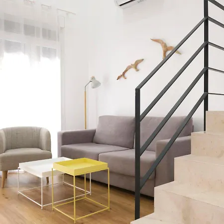 Precioso Duplex Con Patio Junto A La Catedral דירה